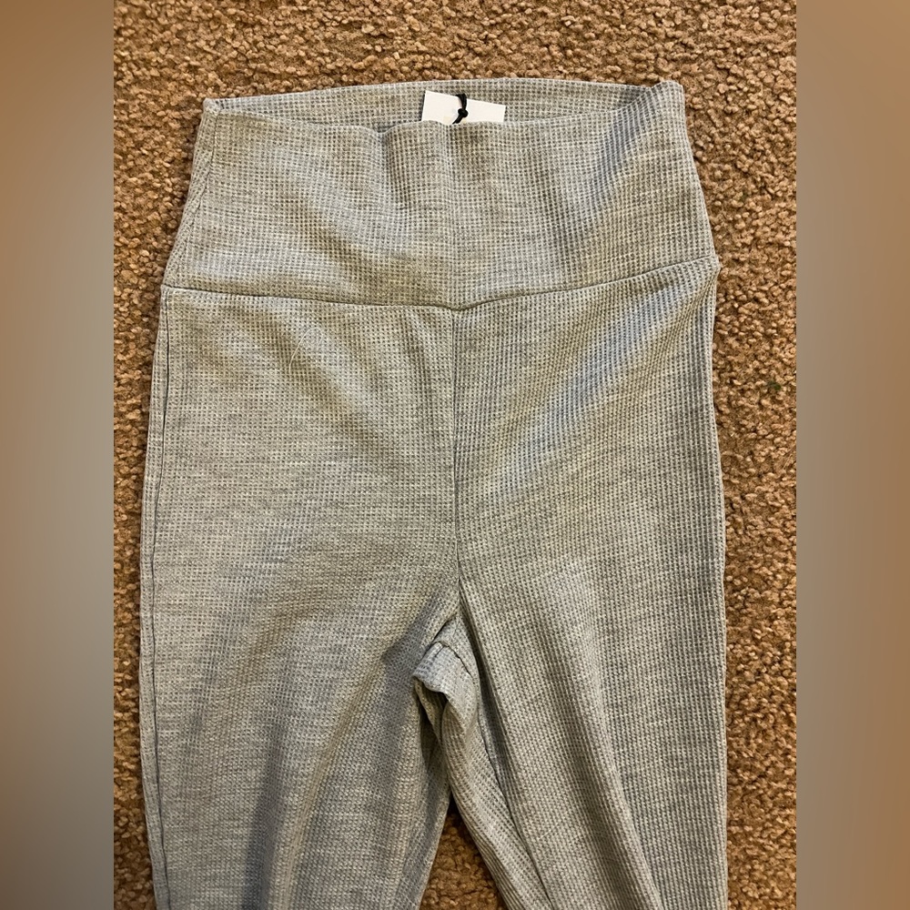 NWT WeWoreWhat Waffle Knit High Rise Leggings Heather Grey Danielle Bernstein XS - Picture 6 of 7